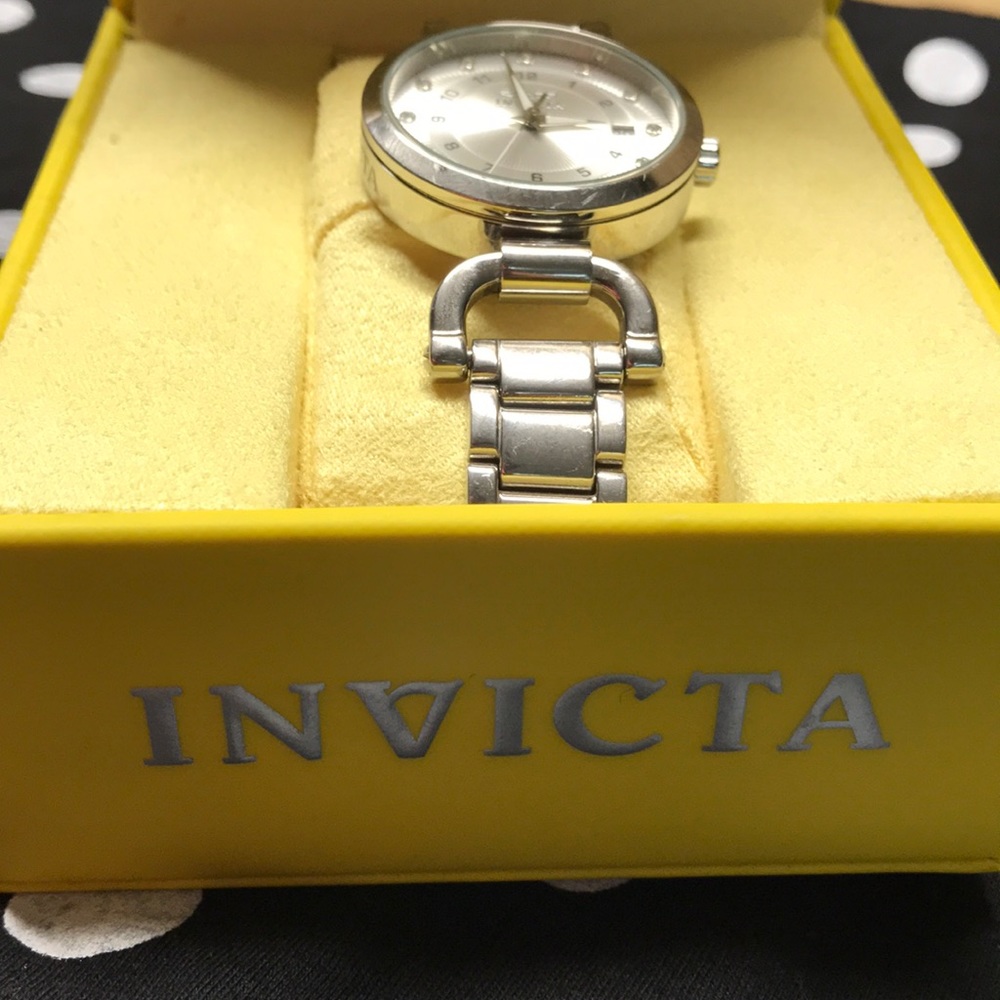 nvicta Watch - Picture 4 of 6